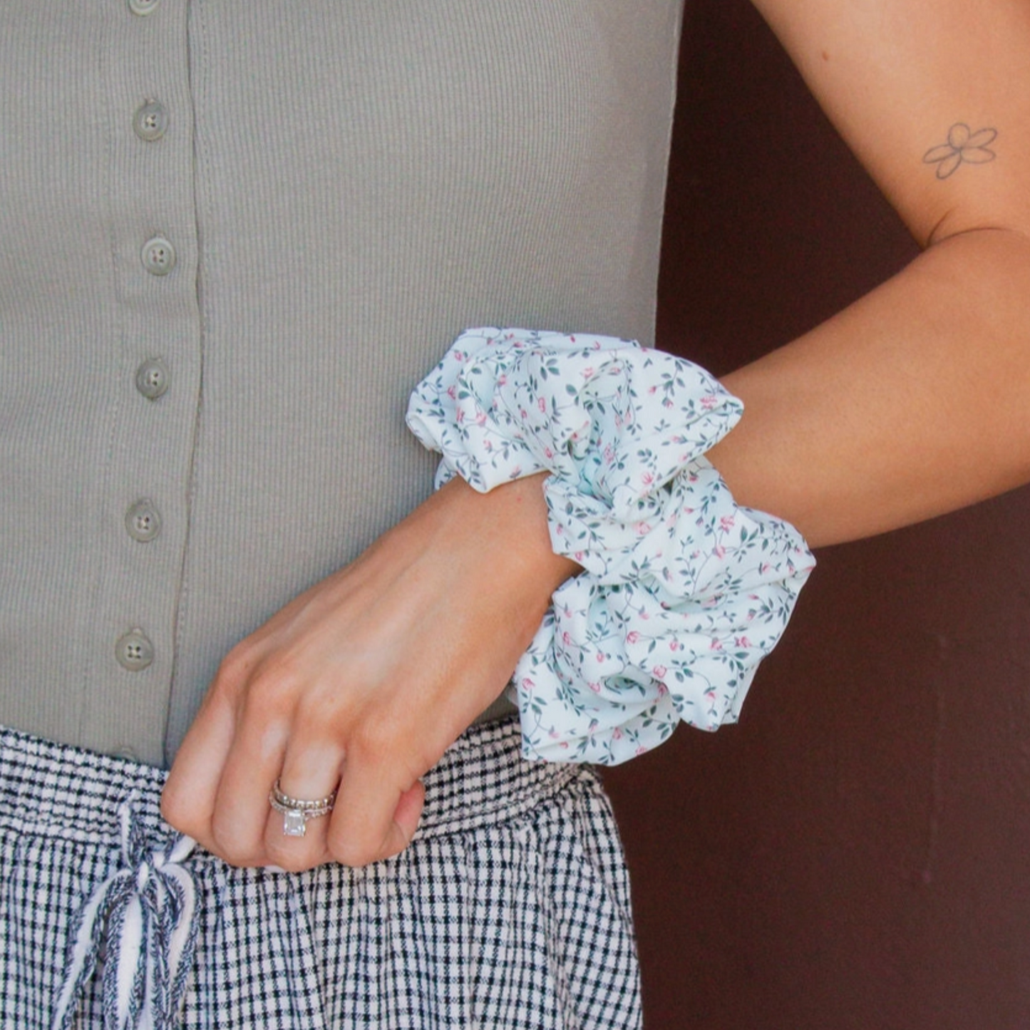 Mint Floral Jumbo Scrunchie