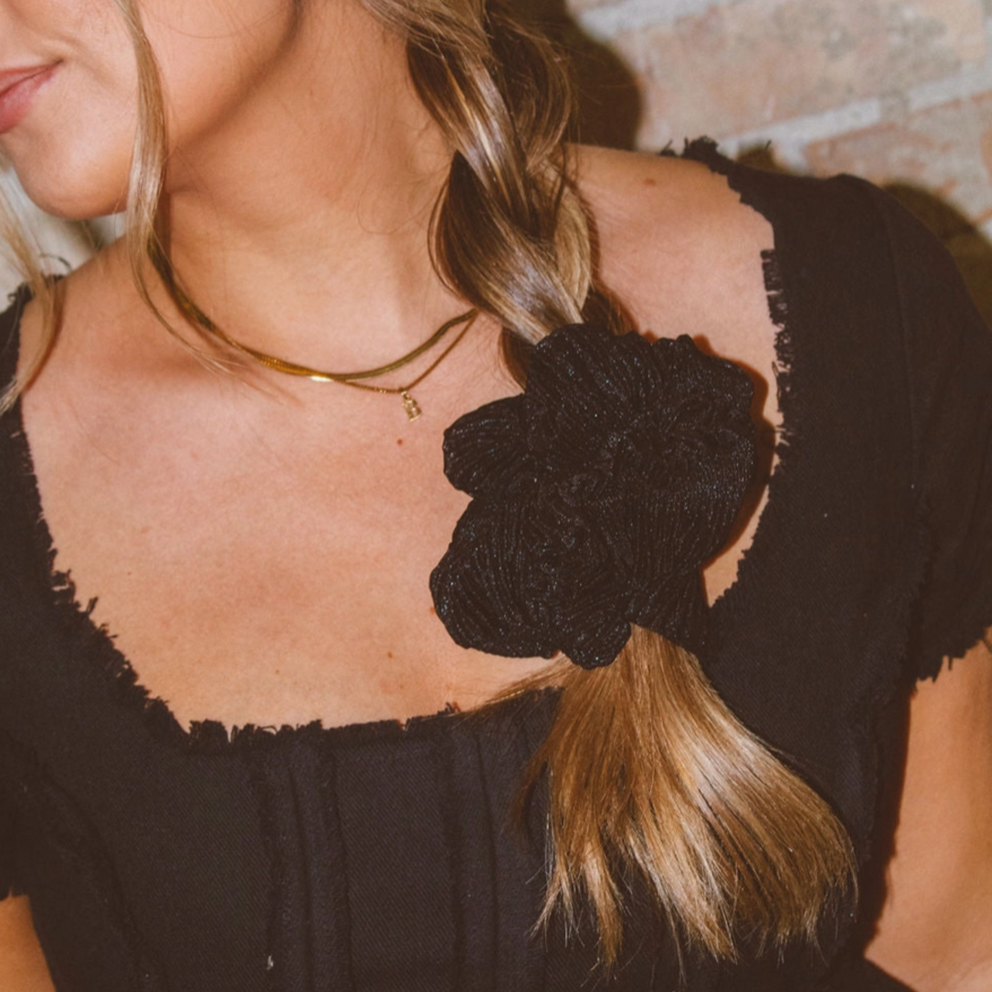 Black Ruffle Jumbo Scrunchie